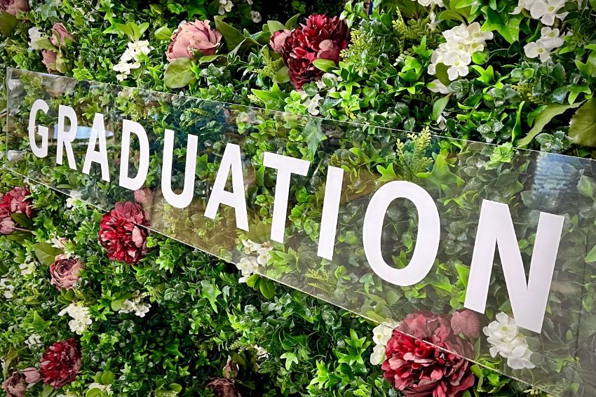 Graduation floral H