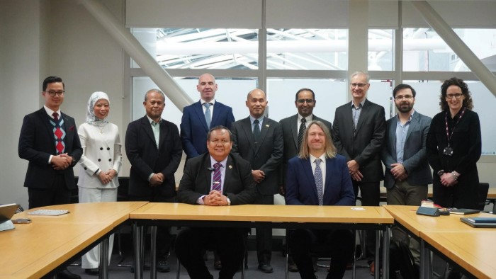 Sheffield Hallam welcomes University Tun Hussein Onn Malaysia